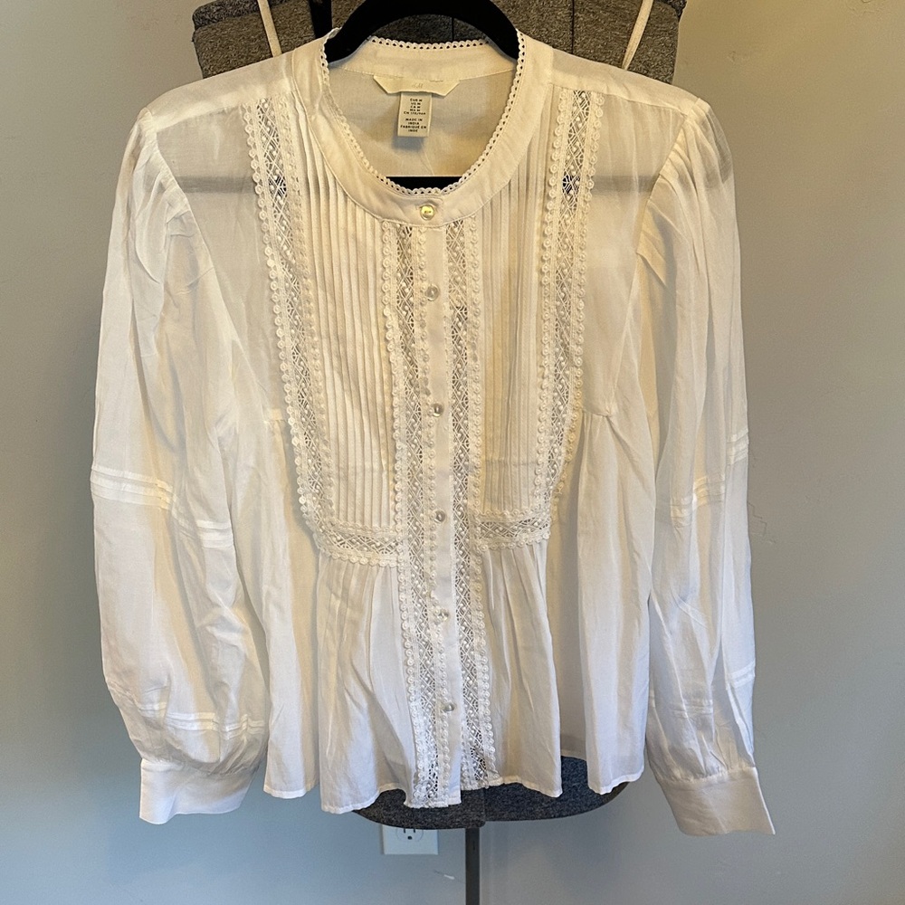 H&M lace detailed Blouse